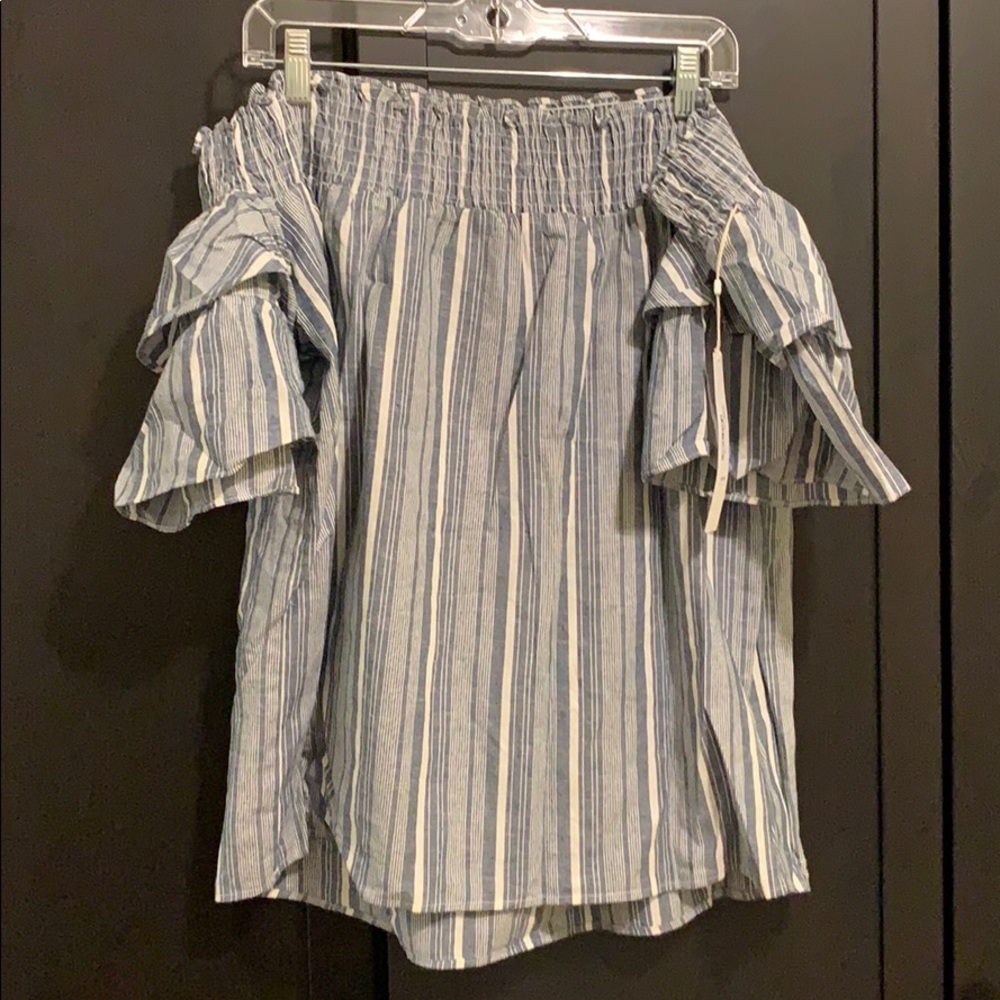 Caslon Ruffle off-the-shoulder